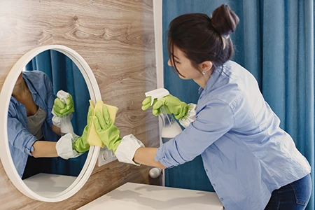 Mirror and Fixture Polishing Services in Manhattan, Brooklyn & Queens